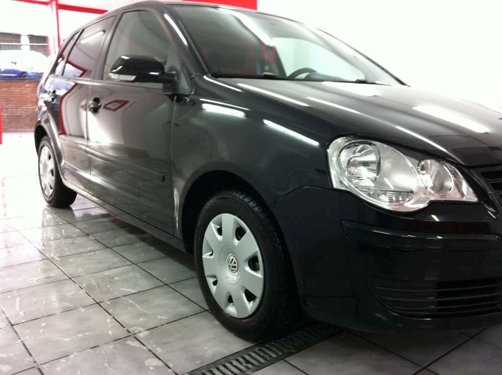 Aplicando CarPro Cquartz a Volkswagen Polo